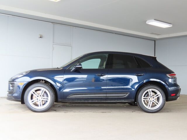 2023 Porsche Macan  Merriam KS