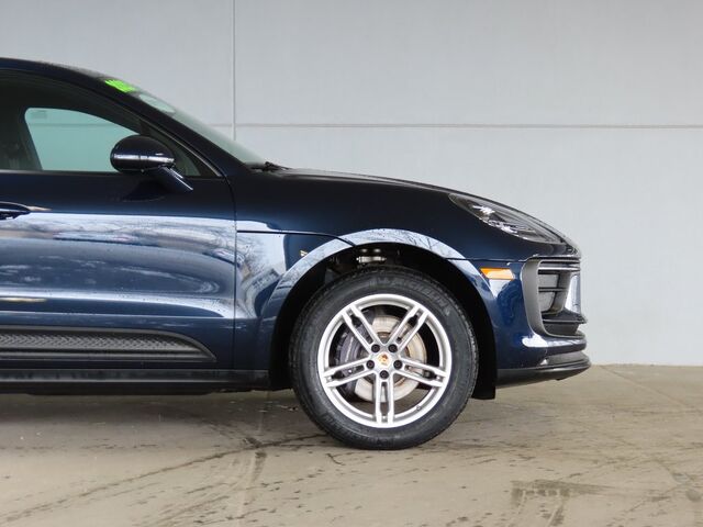 2023 Porsche Macan  Merriam KS
