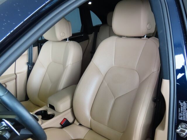 2023 Porsche Macan  Merriam KS