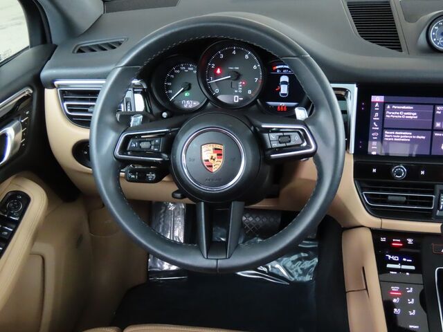 2023 Porsche Macan  Merriam KS
