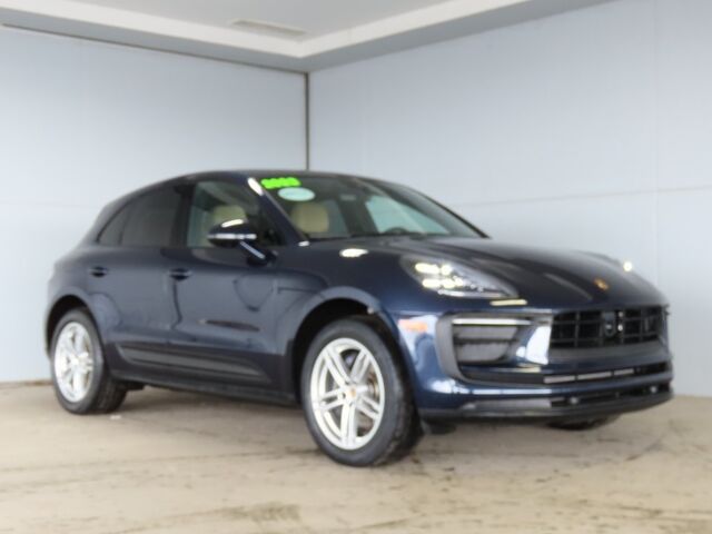2023 Porsche Macan  Merriam KS