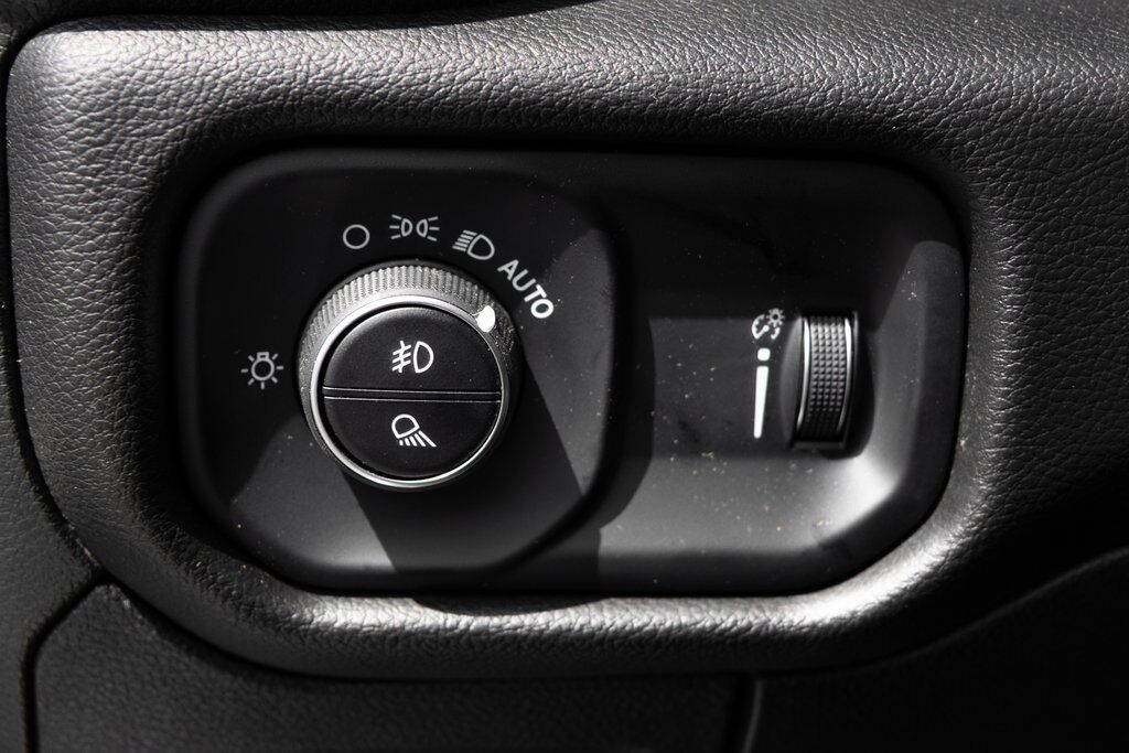 2023 Ram 1500 Sport Racine WI