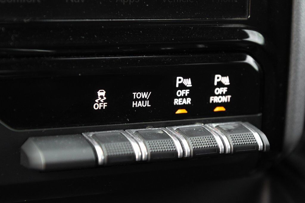 2023 Ram 1500 Sport Racine WI