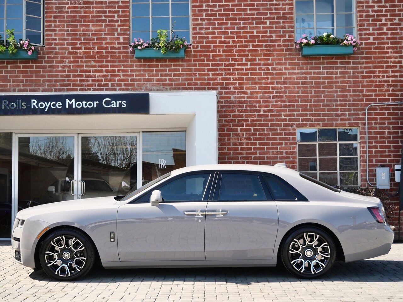 2023 Rolls-Royce Ghost Black Badge Black Badge