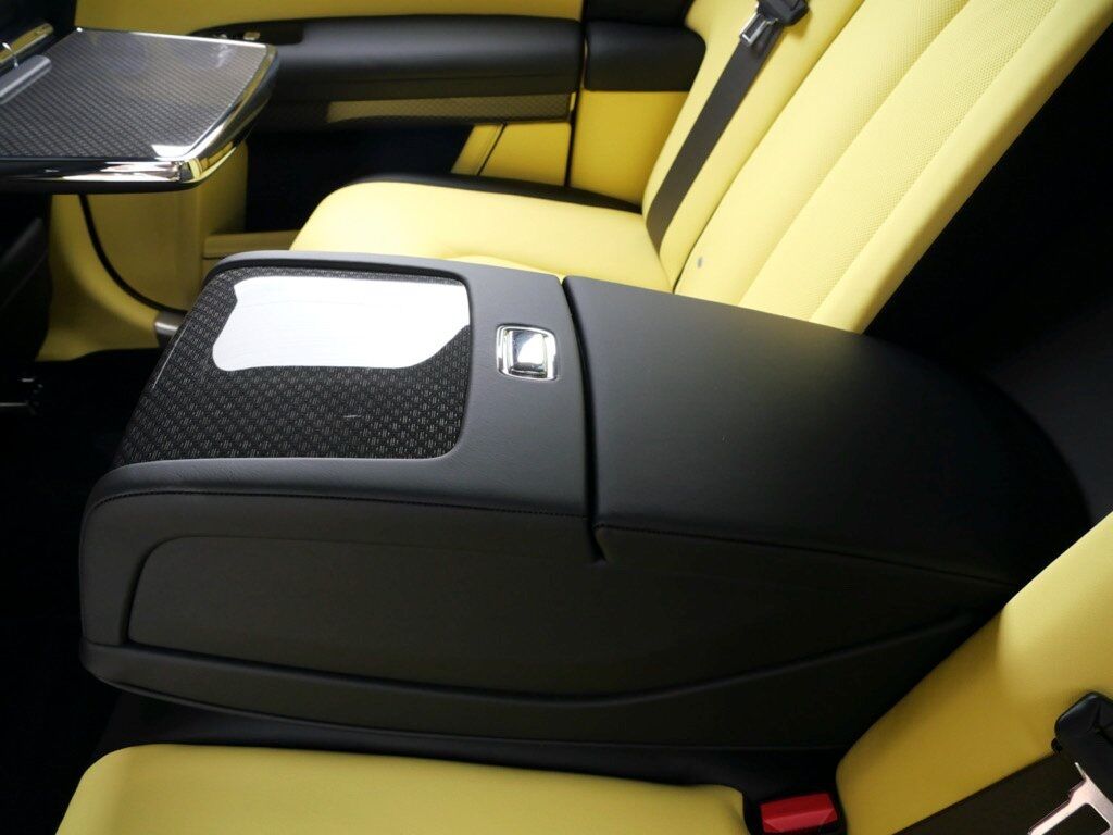 2023 Rolls-Royce Ghost Black Badge Black Badge Lawrence KS