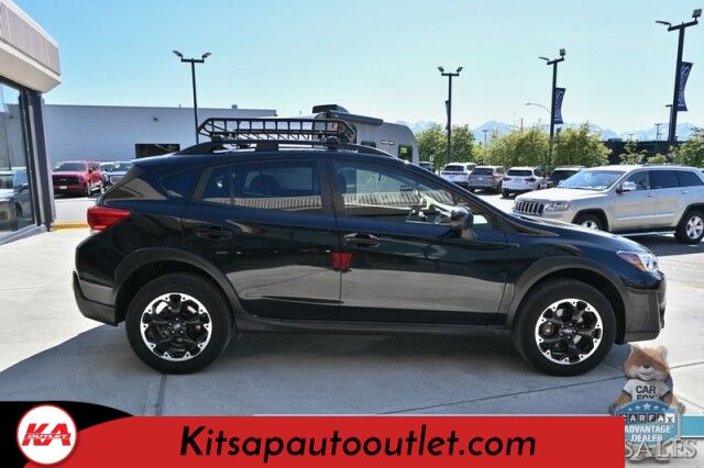 2023 Subaru Crosstrek Premium / AWD / Eye Sight Pkg / Adaptive Cruise Control / Lane Departure & Forward Collision Alert / Apple CarPlay & Android Auto / AUX & USB Input / Back Up Camera / MAXHAUL Roof Basket / 33 MPG / 1-Owner Banglore