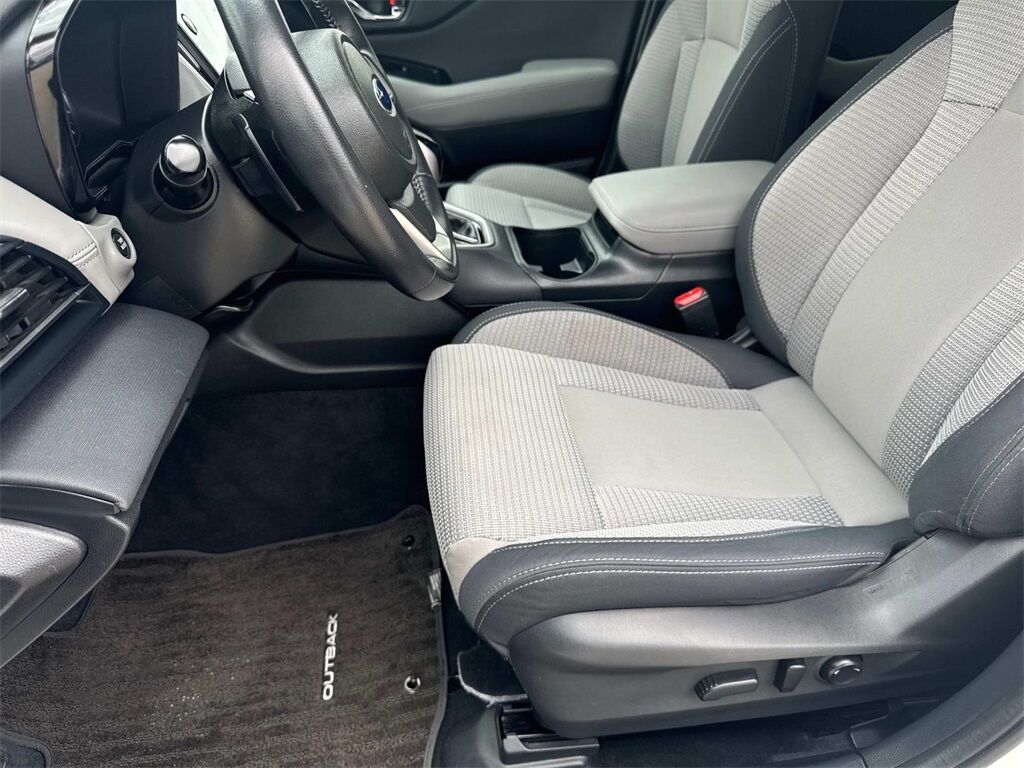 2023 Subaru Outback Premium Quincy MA