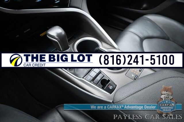 2023 Toyota Camry XLE / Cold Weather Pkg / Auto Start / Heated Leather Seats & Steering Wheel / Adaptive Cruise / Lane Depart & Blind Spot / Apple CarPlay & Android Auto / Back Up Camera / Keyless Entry & Start / 38 MPG / 1 Owner Banglore