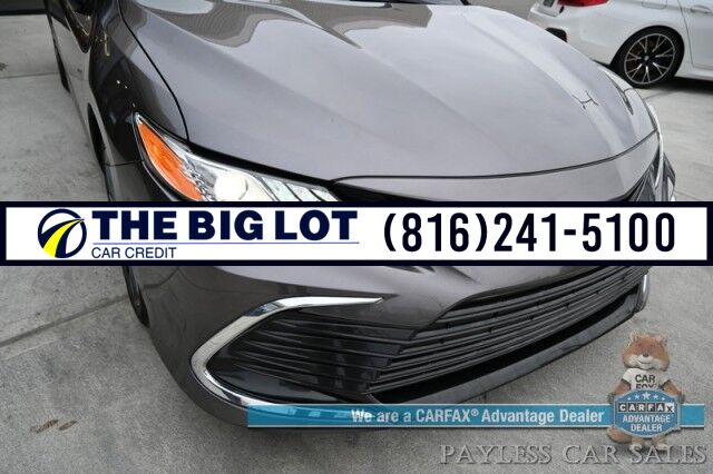 2023 Toyota Camry XLE / Cold Weather Pkg / Auto Start / Heated Leather Seats & Steering Wheel / Adaptive Cruise / Lane Depart & Blind Spot / Apple CarPlay & Android Auto / Back Up Camera / Keyless Entry & Start / 38 MPG / 1 Owner Banglore