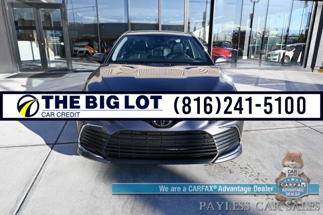 2023 Toyota Camry XLE / Cold Weather Pkg / Heated Leather Seats & Steering Wheel / Adaptive Cruise / Lane Depart & Blind Spot / Apple CarPlay & Android Auto / Back Up Camera / Keyless Entry & Start / 38 MPG / 1 Owner Banglore