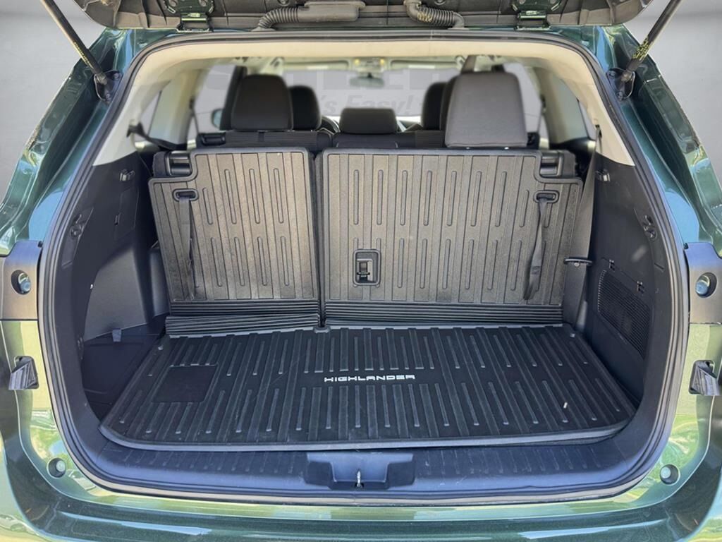 2023 Toyota Highlander L Fredericksburg VA