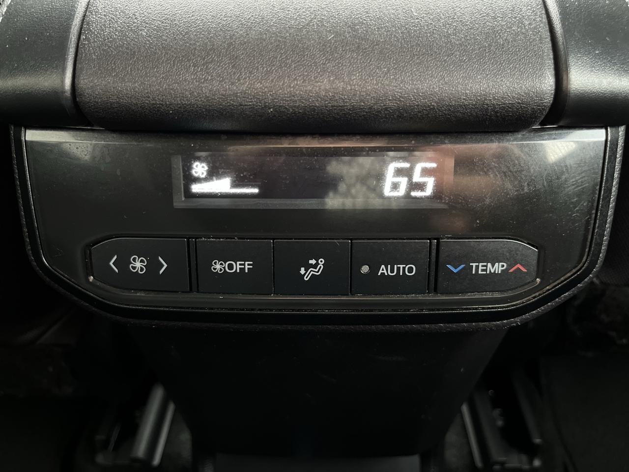 2023 Toyota Highlander LE Glen Burnie MD