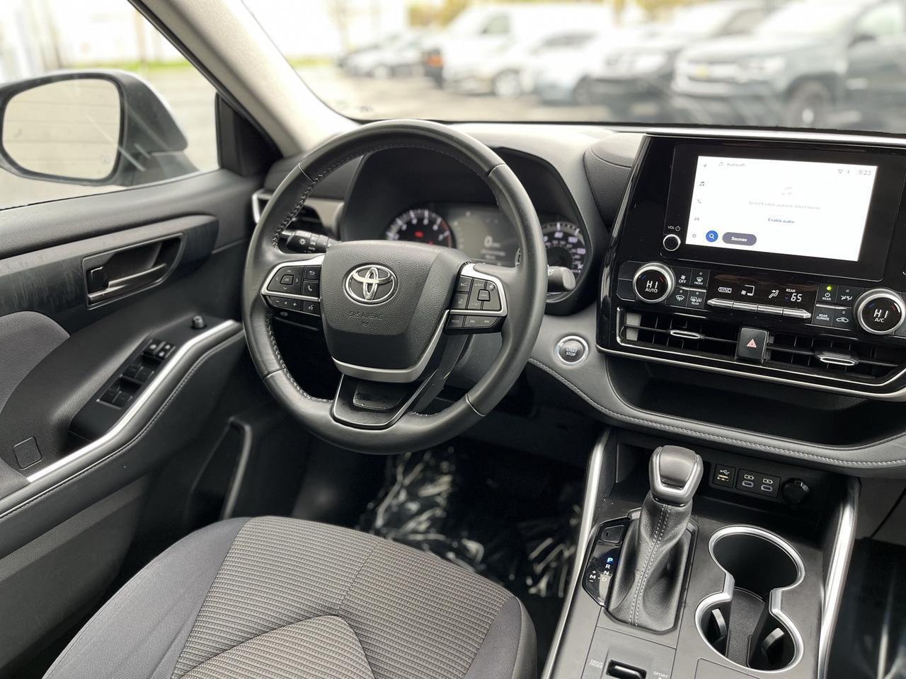 2023 Toyota Highlander LE Glen Burnie MD