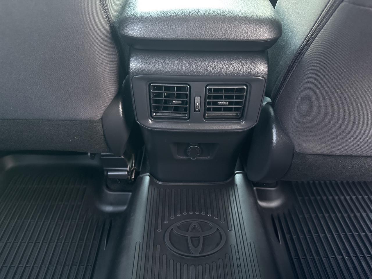 2023 Toyota RAV4 Hybrid LE Warrenton VA