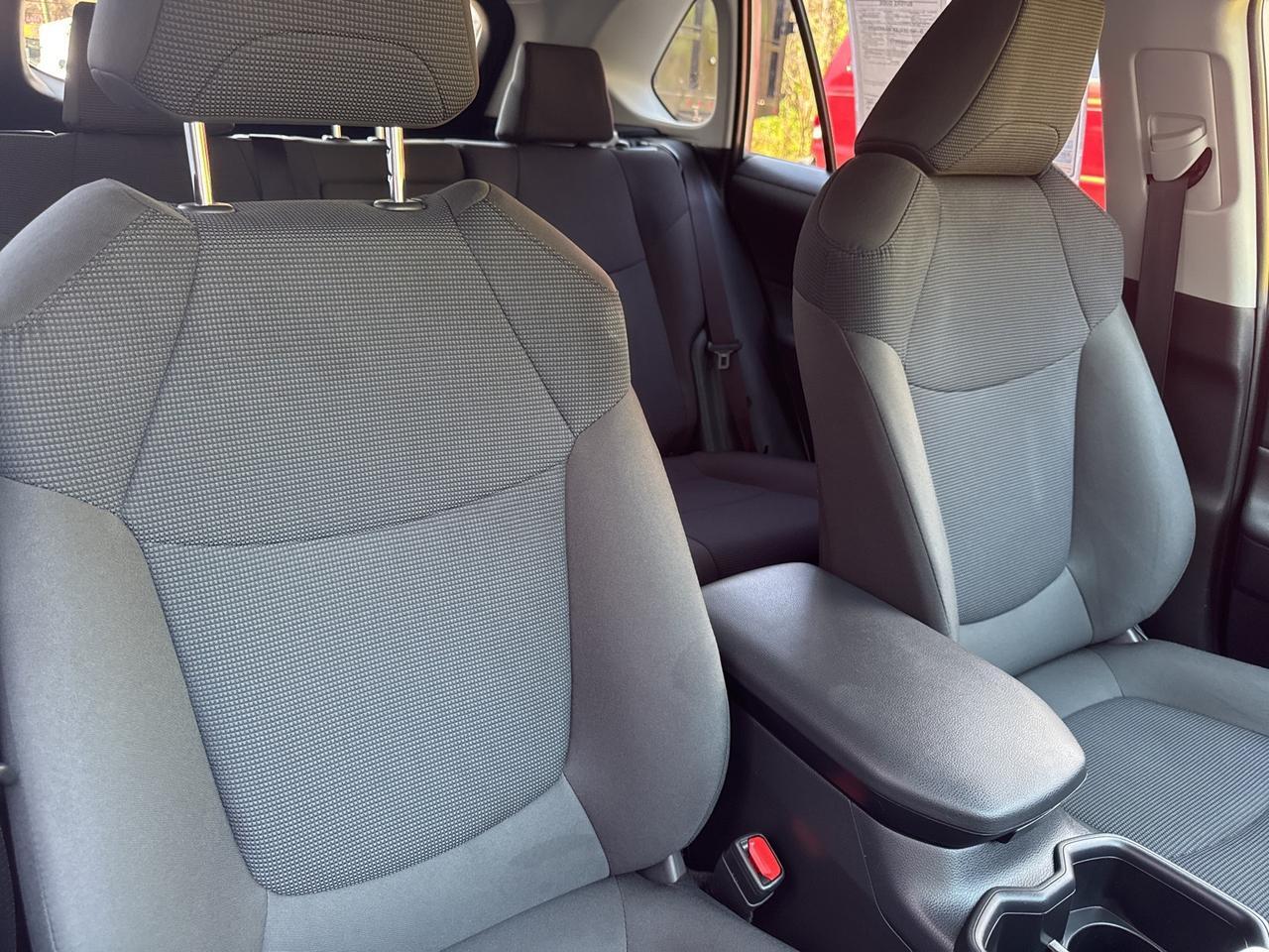 2023 Toyota RAV4 Hybrid LE Warrenton VA