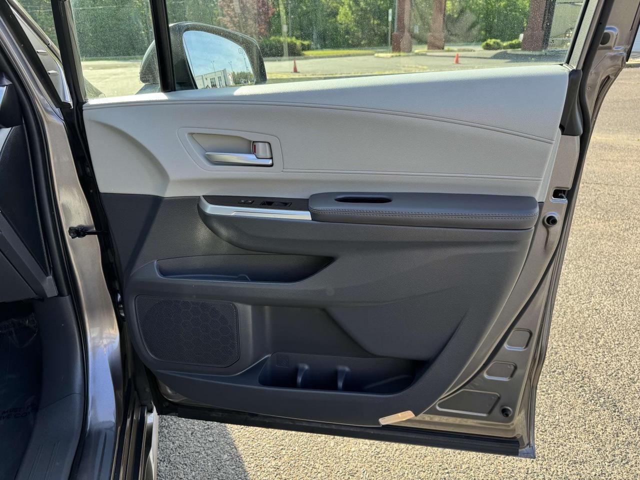 2023 Toyota Sienna XLE Fredericksburg VA