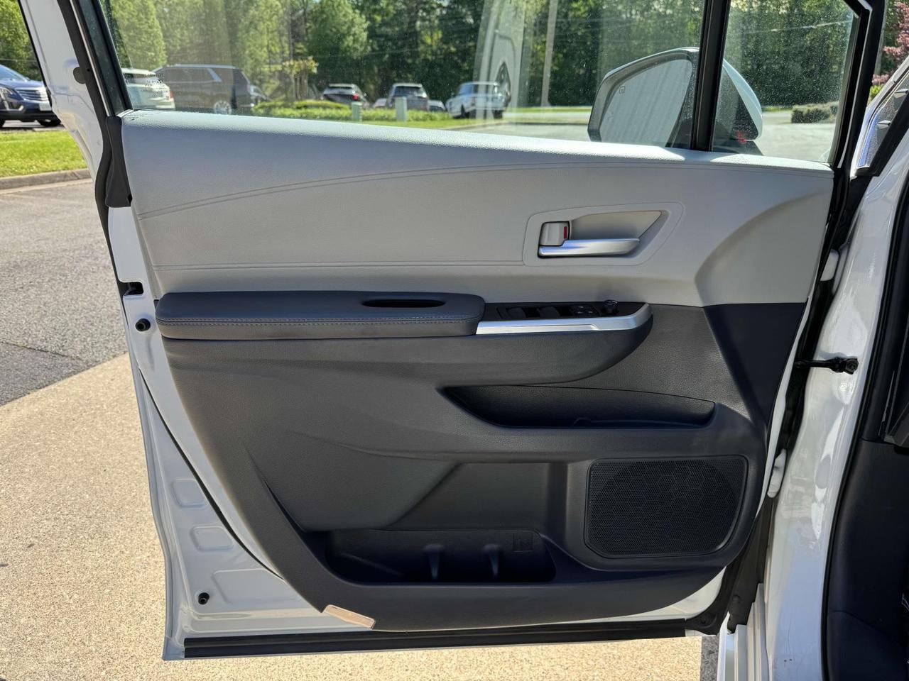 2023 Toyota Sienna XLE Fredericksburg VA