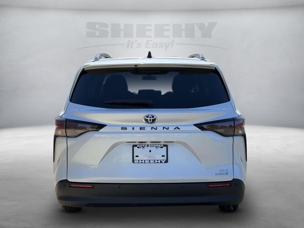 2023 Toyota Sienna XLE Fredericksburg VA