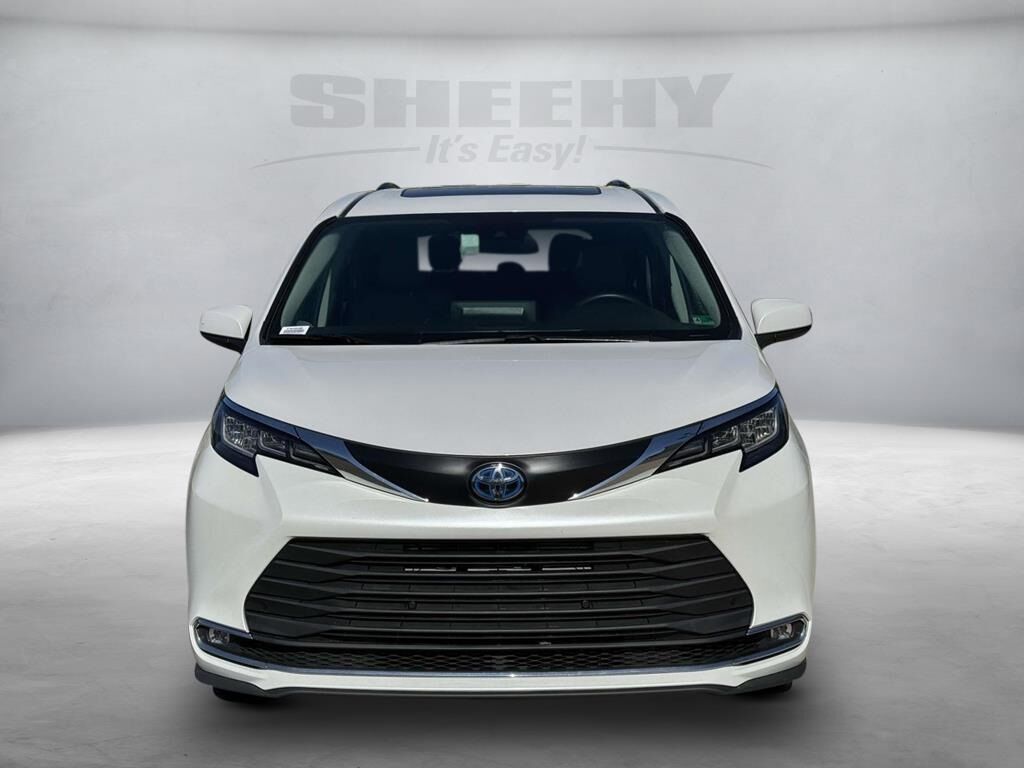 2023 Toyota Sienna XLE Fredericksburg VA