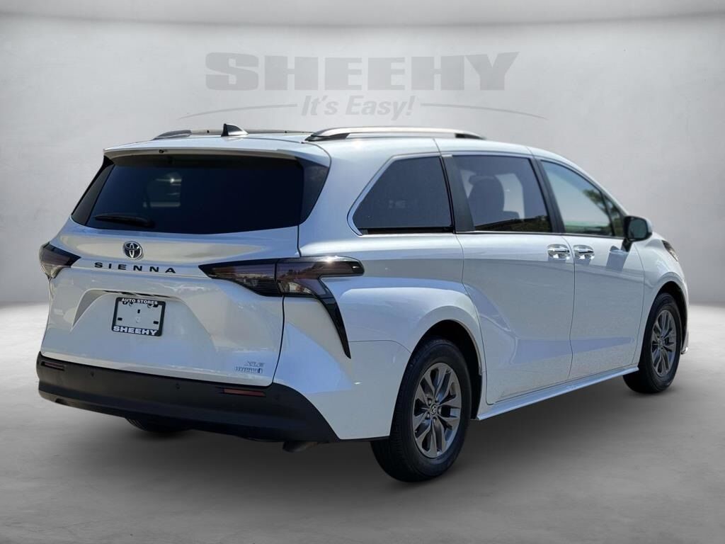 2023 Toyota Sienna XLE Fredericksburg VA