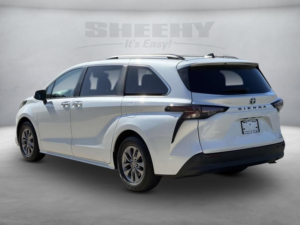 2023 Toyota Sienna XLE Fredericksburg VA