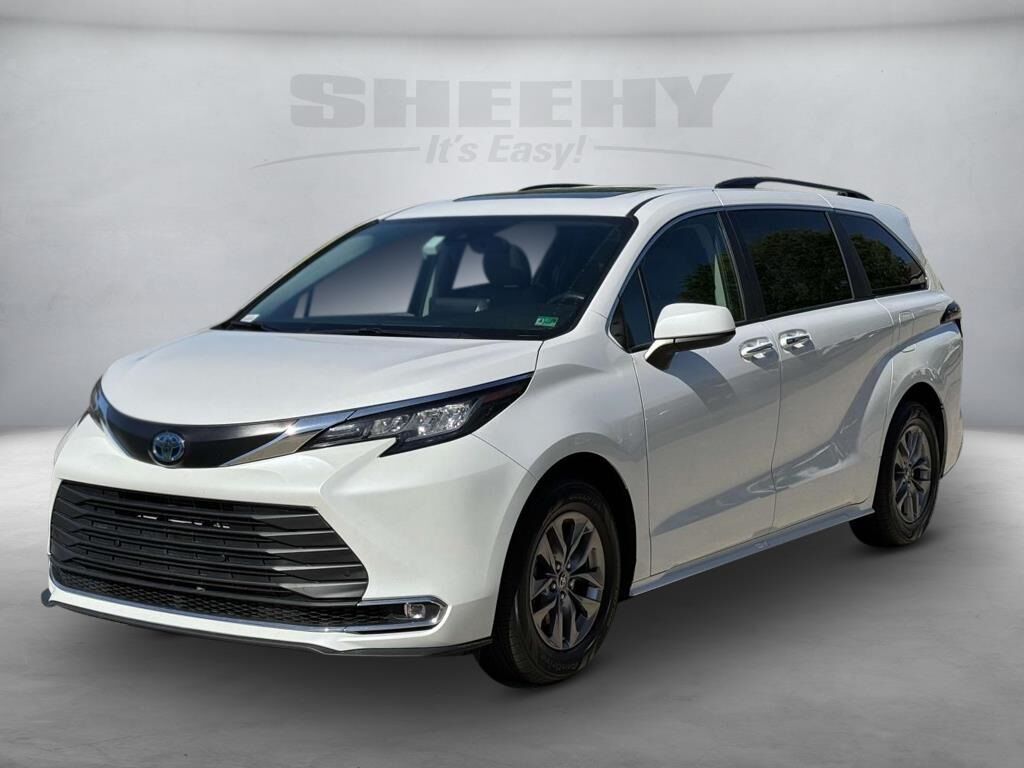 2023 Toyota Sienna XLE Fredericksburg VA