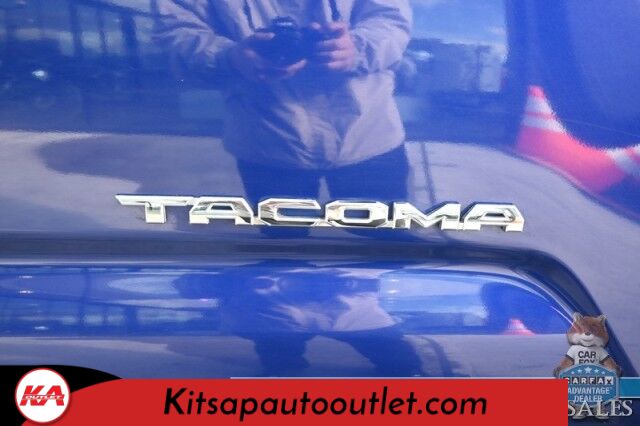 2023 Toyota Tacoma SR5 / 4X4 / Double Cab / Power Driver&apos;s Seat / Adaptive Cruise Control & Lane Departure Alert / Apple CarPlay & Android Auto / Back Up Camera / Keyless Entry & Start / Bed Liner / Tow Pkg / 22 MPG / 1-Owner Banglore