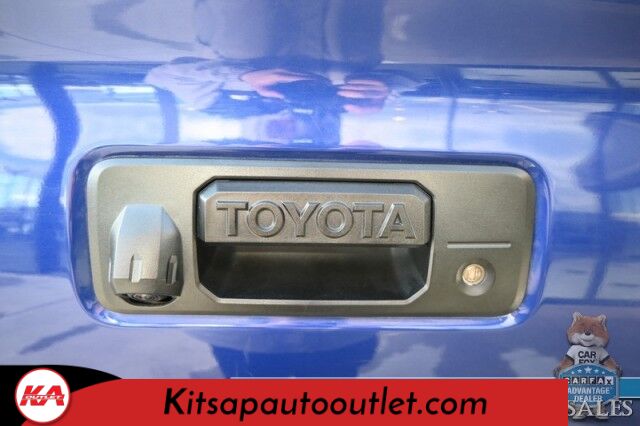 2023 Toyota Tacoma SR5 / 4X4 / Double Cab / Power Driver&apos;s Seat / Adaptive Cruise Control & Lane Departure Alert / Apple CarPlay & Android Auto / Back Up Camera / Keyless Entry & Start / Bed Liner / Tow Pkg / 22 MPG / 1-Owner Banglore