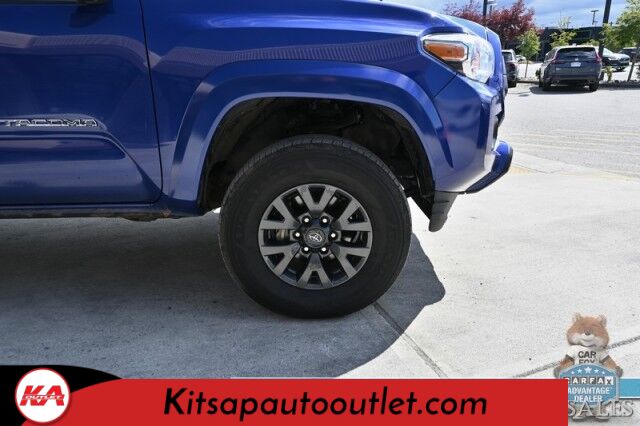 2023 Toyota Tacoma SR5 / 4X4 / Double Cab / Power Driver&apos;s Seat / Adaptive Cruise Control & Lane Departure Alert / Apple CarPlay & Android Auto / Back Up Camera / Keyless Entry & Start / Bed Liner / Tow Pkg / 22 MPG / 1-Owner Banglore