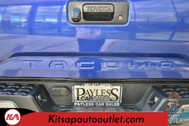2023 Toyota Tacoma SR5 / 4X4 / Double Cab / Power Driver&apos;s Seat / Adaptive Cruise Control & Lane Departure Alert / Apple CarPlay & Android Auto / Back Up Camera / Keyless Entry & Start / Bed Liner / Tow Pkg / 22 MPG / 1-Owner Banglore