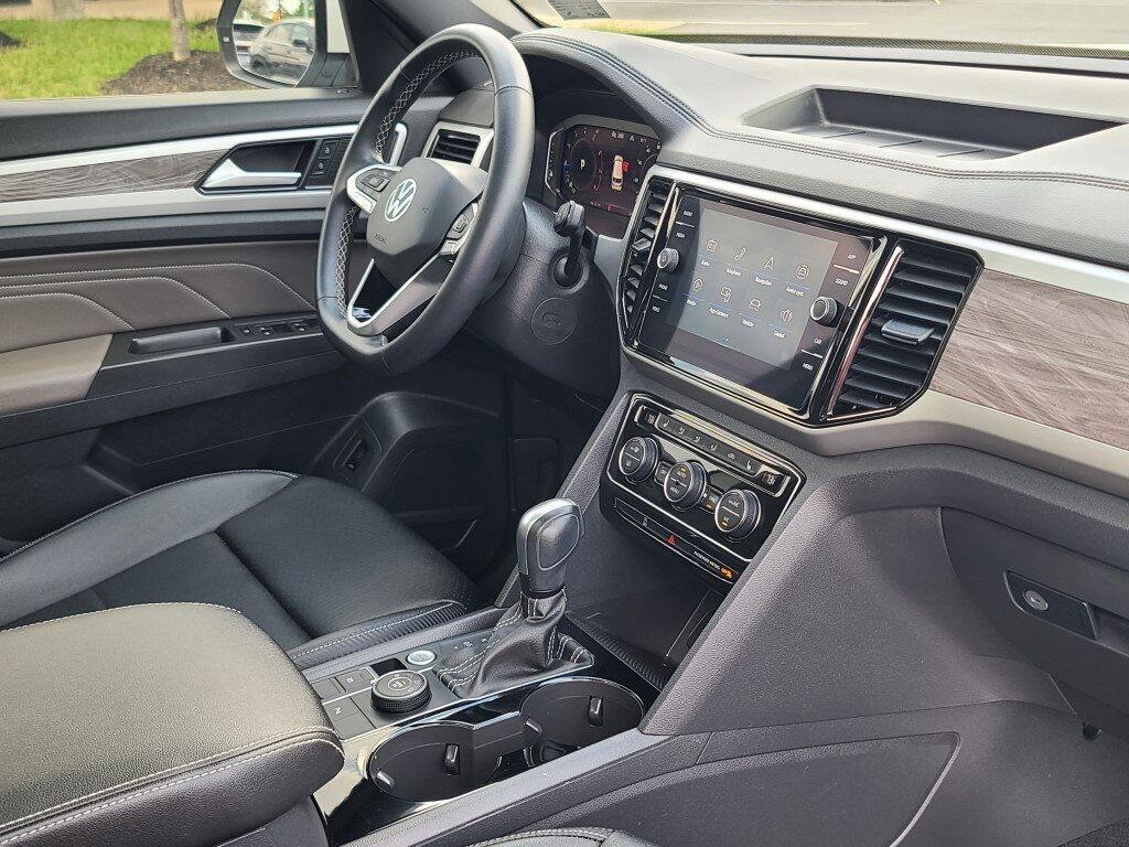 2023 Volkswagen Atlas Cross Sport 3.6L V6 SE w/Technology Springfield VA
