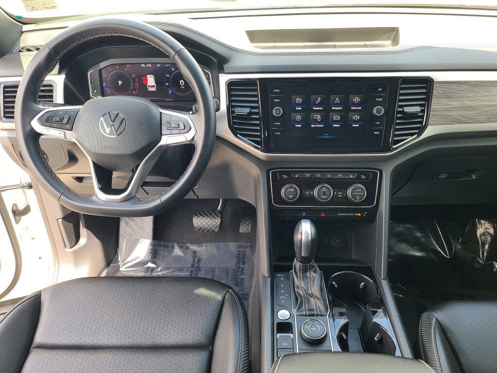 2023 Volkswagen Atlas Cross Sport 3.6L V6 SE w/Technology Springfield VA