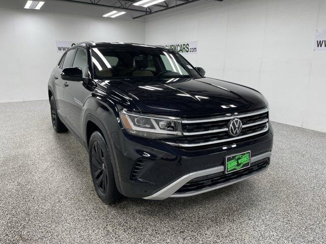 2023 Volkswagen Atlas Cross Sport SE with Technology Manchester NH