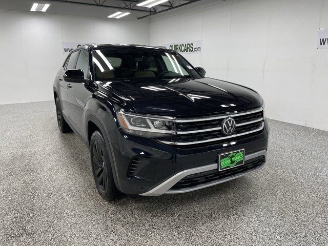 2023 Volkswagen Atlas Cross Sport SE with Technology