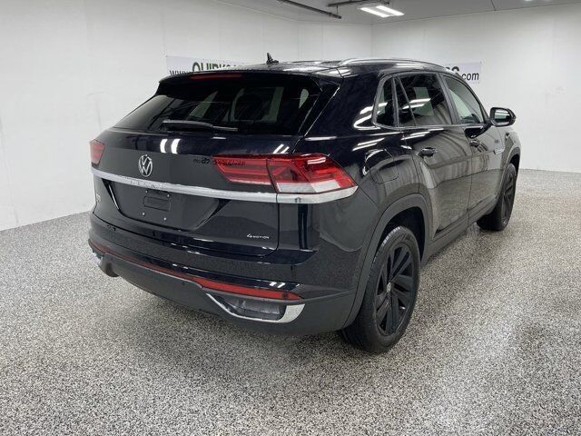2023 Volkswagen Atlas Cross Sport SE with Technology Manchester NH