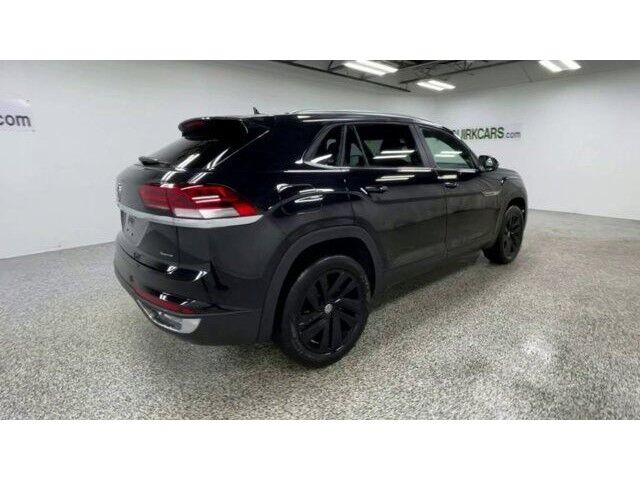 2023 Volkswagen Atlas Cross Sport SE with Technology Manchester NH