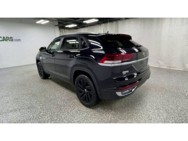2023 Volkswagen Atlas Cross Sport SE with Technology Manchester NH