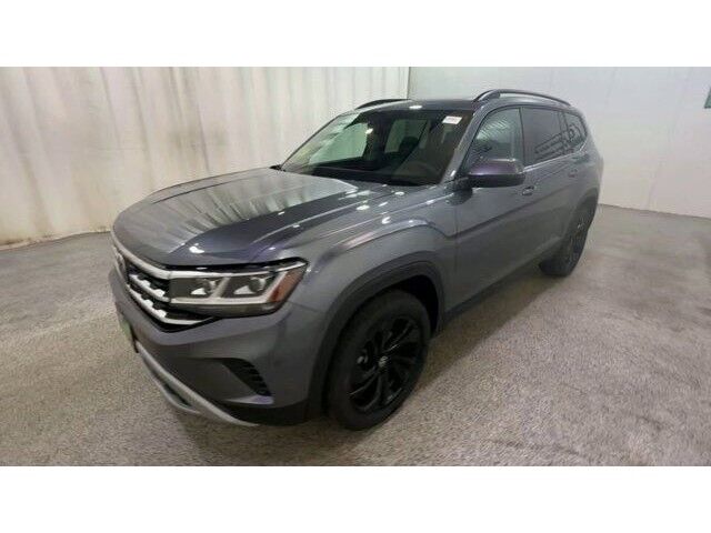 2023 Volkswagen Atlas V6 SE with Technology with 4MOTION&Acirc;&reg; Braintree MA