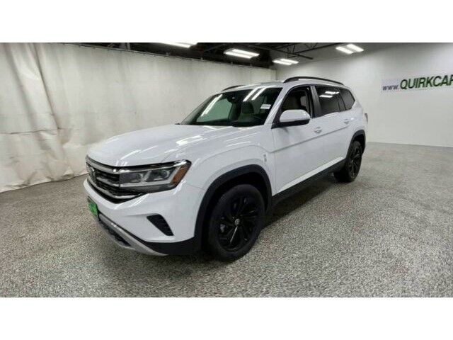 2023 Volkswagen Atlas V6 SE with Technology with 4MOTION&Acirc;&reg; Manchester NH