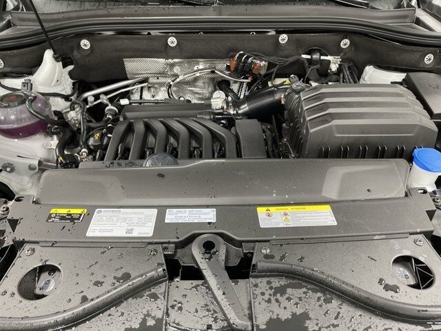 2023 Volkswagen Atlas V6 SE with Technology with 4MOTION&Acirc;&reg; Manchester NH