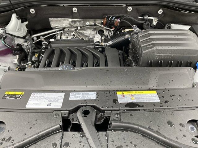 2023 Volkswagen Atlas V6 SE with Technology with 4MOTION&Acirc;&reg; Manchester NH