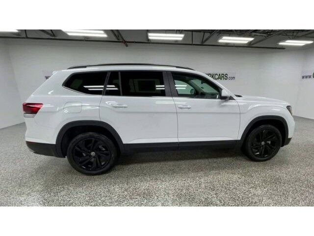 2023 Volkswagen Atlas V6 SE with Technology with 4MOTION&Acirc;&reg; Manchester NH