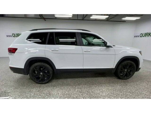 2023 Volkswagen Atlas V6 SE with Technology with 4MOTION&Acirc;&reg; Manchester NH