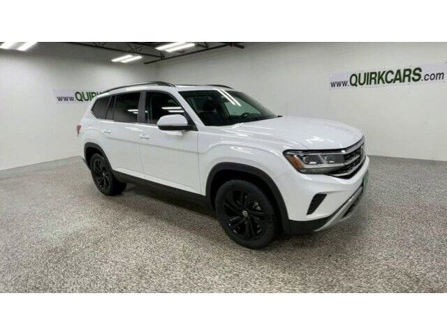 2023 Volkswagen Atlas V6 SE with Technology with 4MOTION&Acirc;&reg; Manchester NH