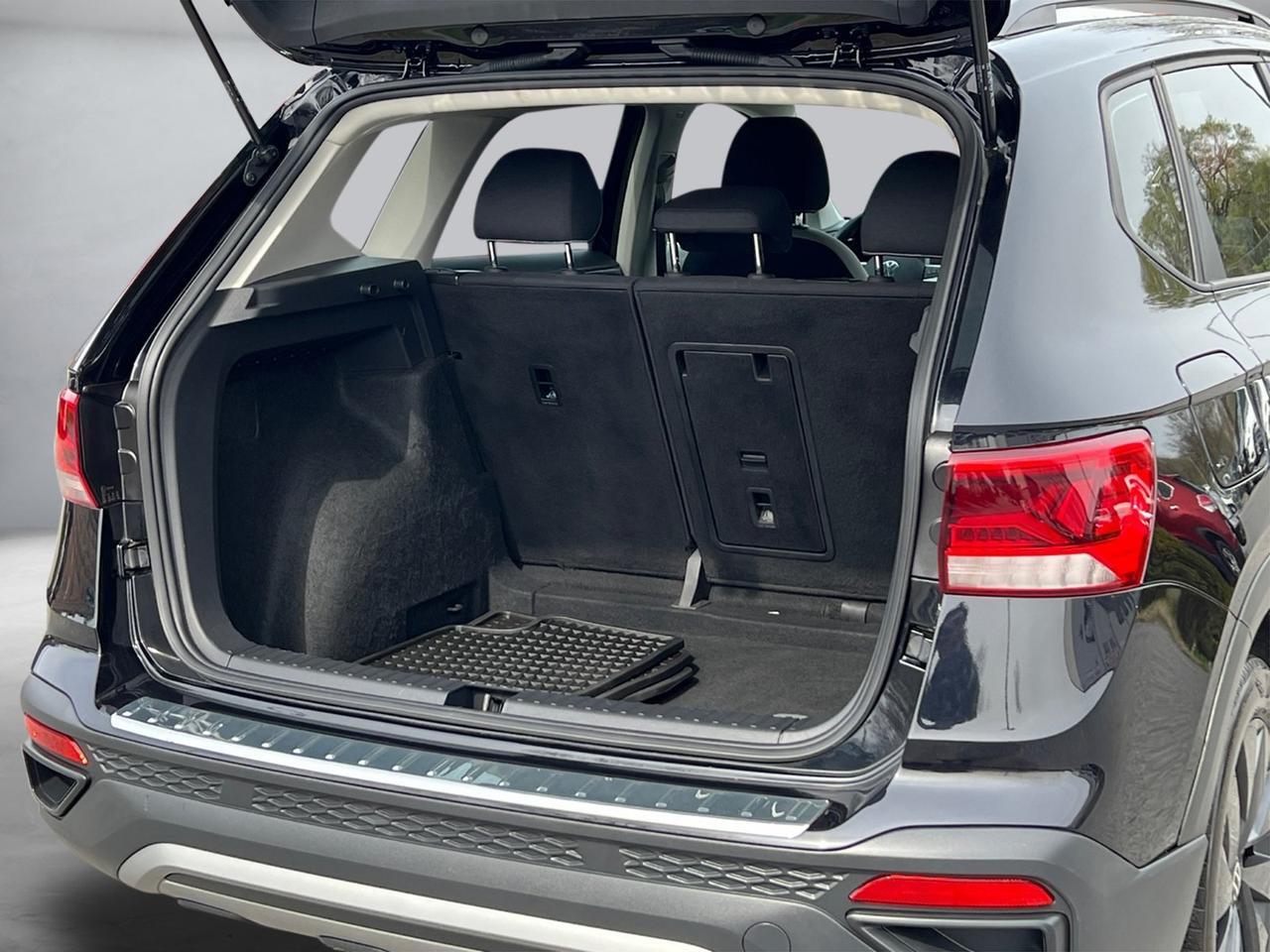 2023 Volkswagen Taos 1.5T S Hagerstown MD