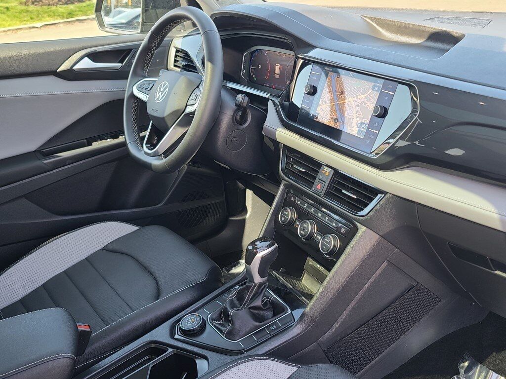 2023 Volkswagen Taos 1.5T SEL Springfield VA