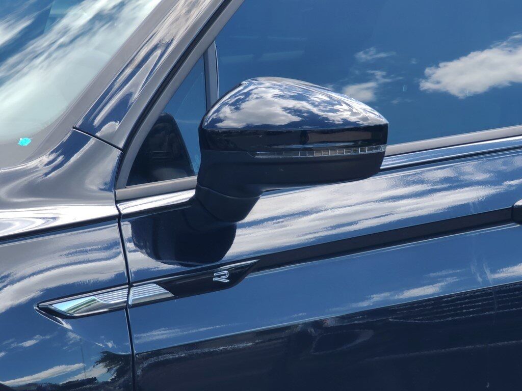 2023 Volkswagen Tiguan 2.0T SE R-Line Black Springfield VA