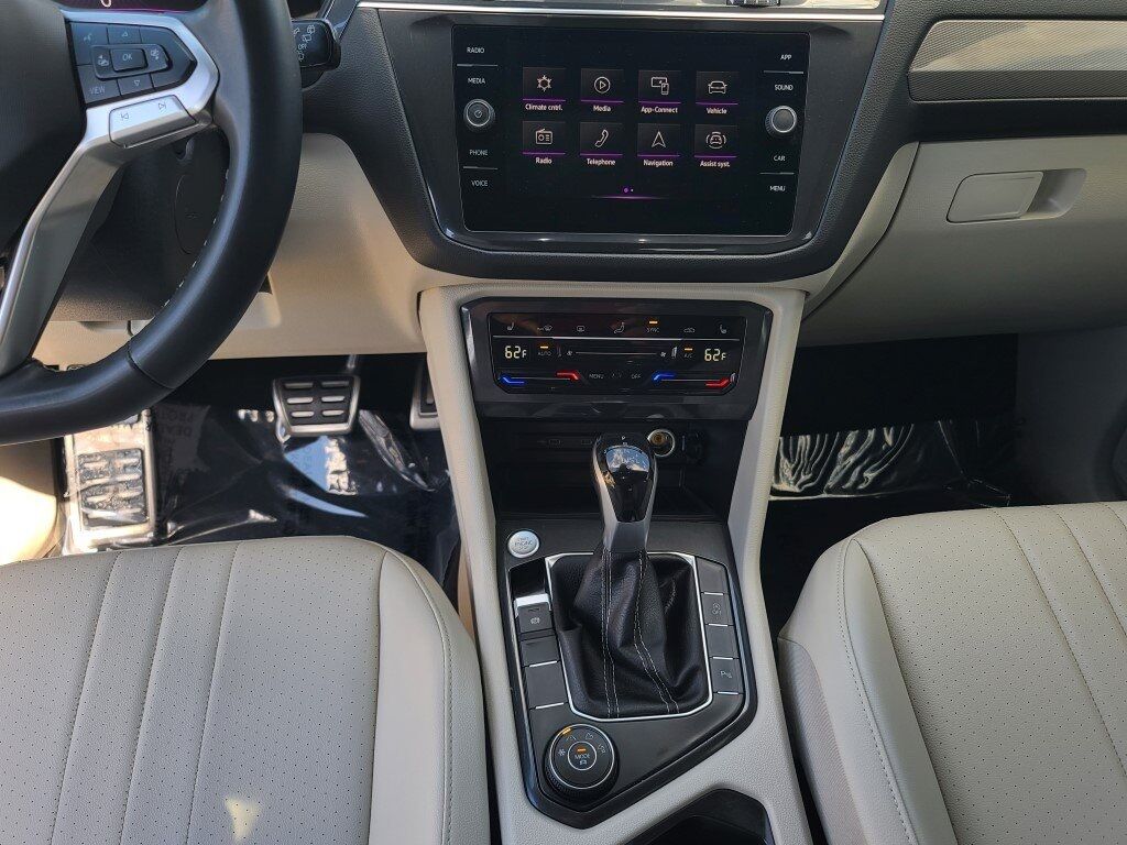 2023 Volkswagen Tiguan 2.0T SE R-Line Black Springfield VA