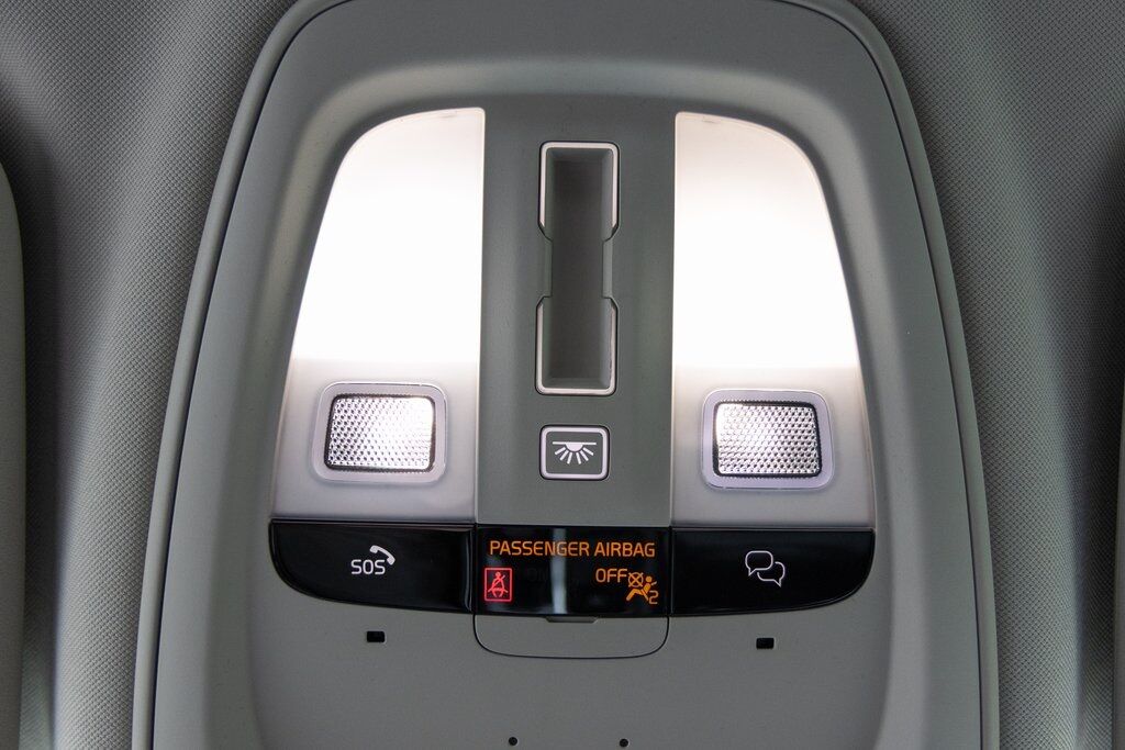2023 Volvo S60 B5 Plus Dark Theme Kenosha WI