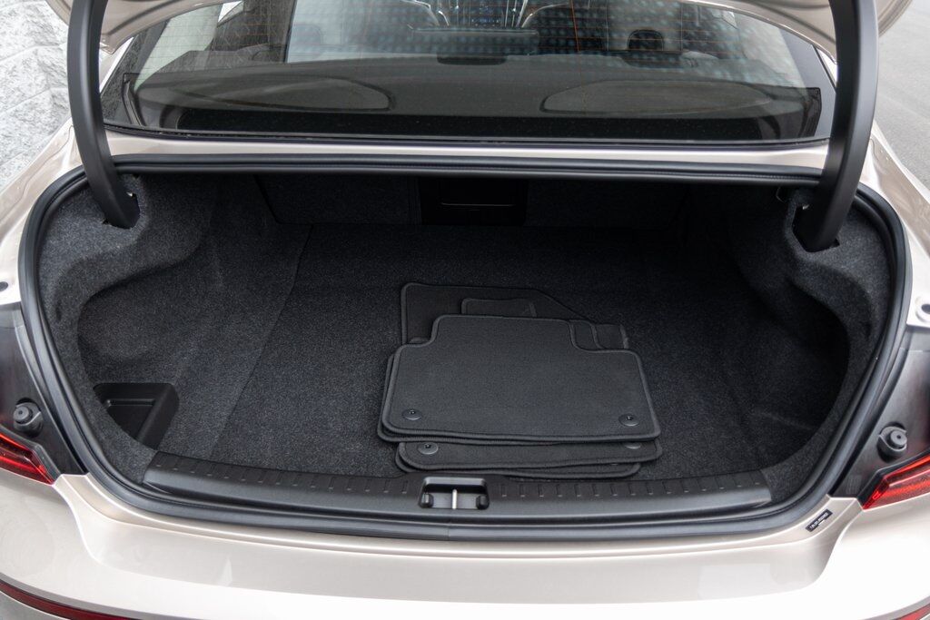 2023 Volvo S60 B5 Plus Dark Theme Kenosha WI